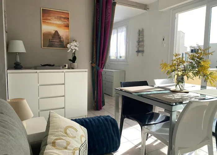 Grand Large - 3 Pieces - 5 Couchages Διαμέρισμα Le Barcarès